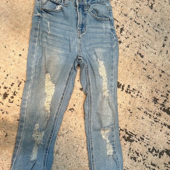 Light blue jeans with rips size 0/24 - Picture 2 of 4